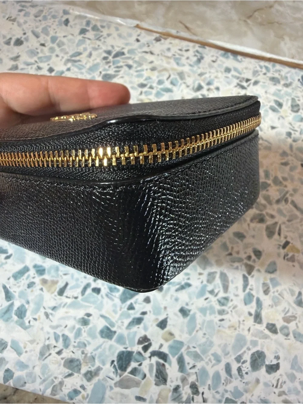 Coach Black Crossgrain Leather Travel Jewelry Case Zip Box Gold Hardware